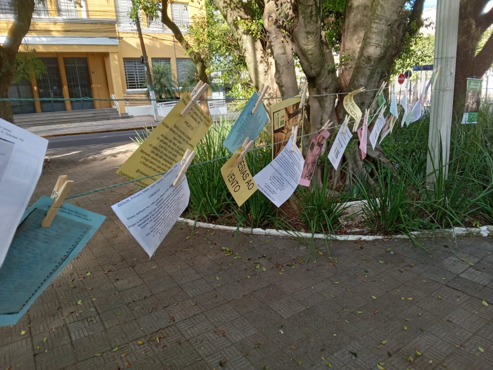 Varal Poético